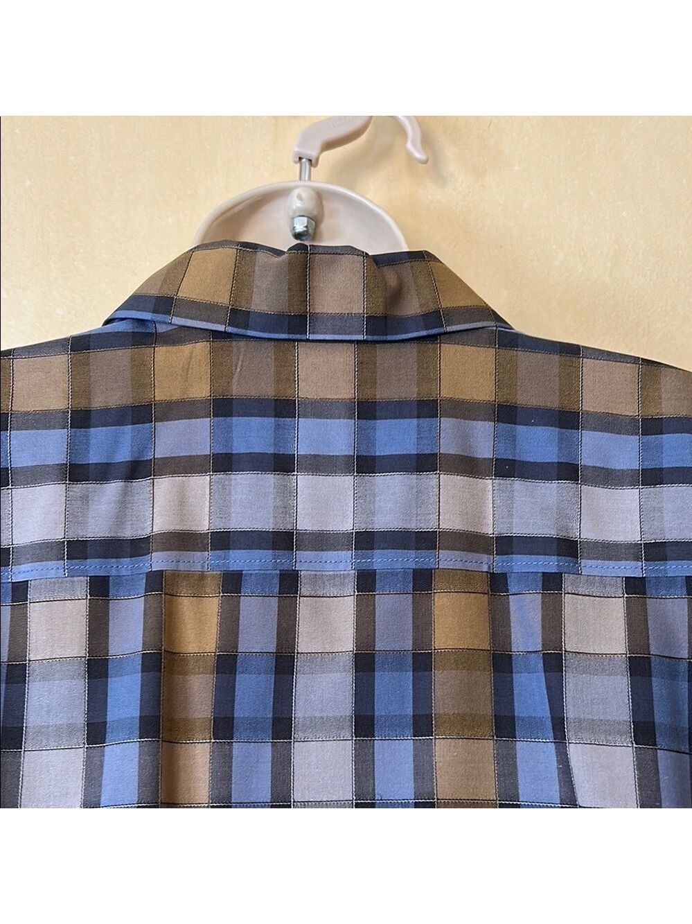 Tommy Bahama Silk Blue and Brown Plaid Casual Button Down Shirt size L - Picture 7 of 11